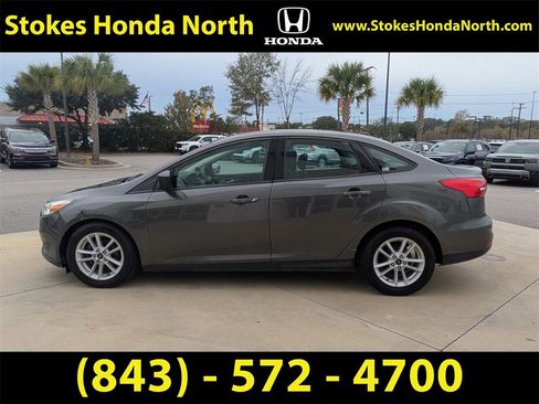 Used 2018 Ford Focus SE image 7