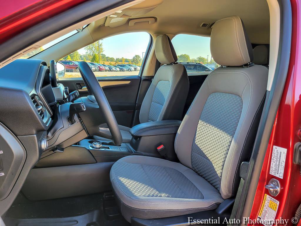 Used 2020 Ford Escape SE FWD image 8