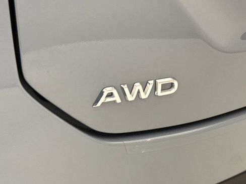 Certified 2025 Honda Pilot Elite image 11