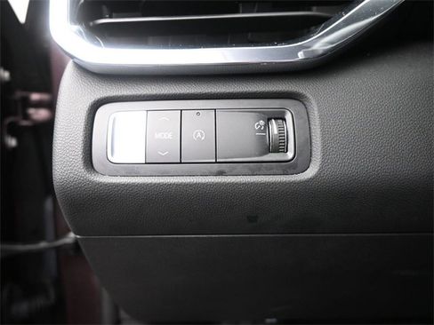 Certified 2025 GMC Acadia Elevation image 35