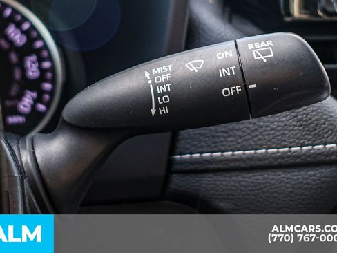 Used 2021 Toyota RAV4 LE image 33