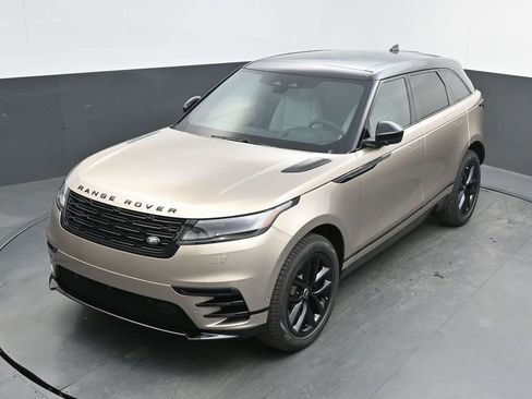 New 2026 Land Rover Range Rover Velar Dynamic SE image 35