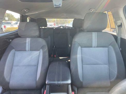 Used 2023 Chevrolet Blazer LT FWD image 29