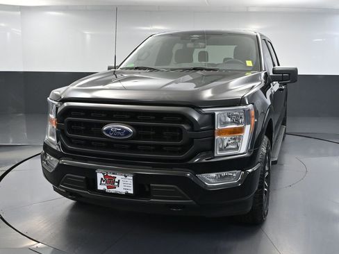 Used 2022 Ford F150 XLT w/ Equipment Group 301A Mid image 13