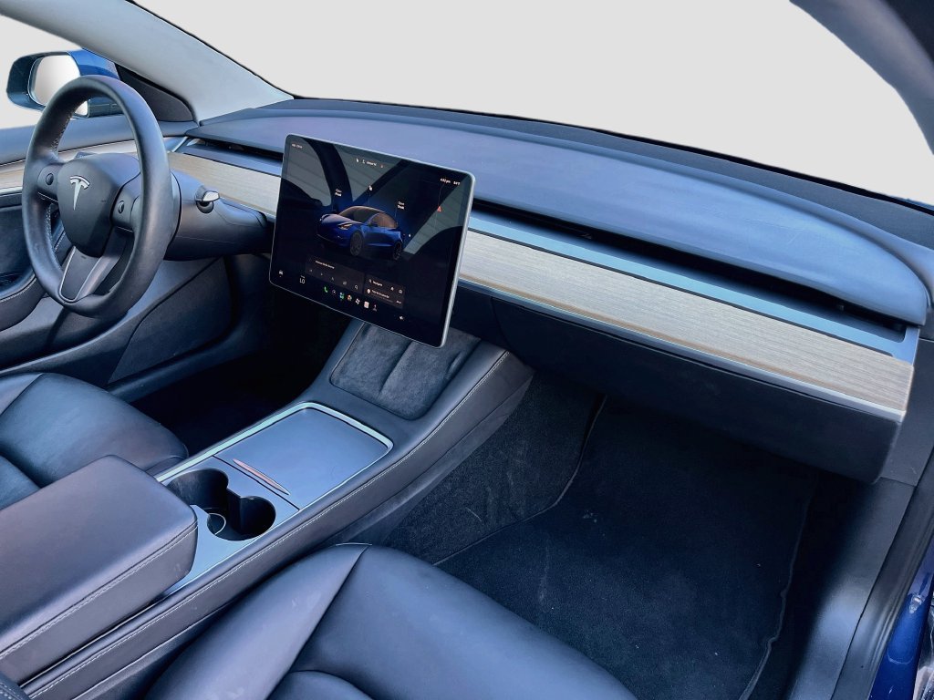 Used 2023 Tesla Model 3 Performance AWD/4WD image 29