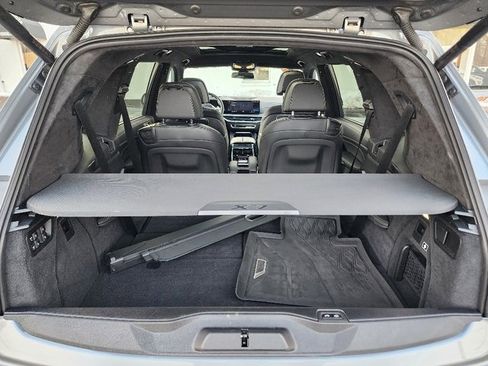 Used 2023 BMW X7 xDrive40i w/ M Sport Package image 17