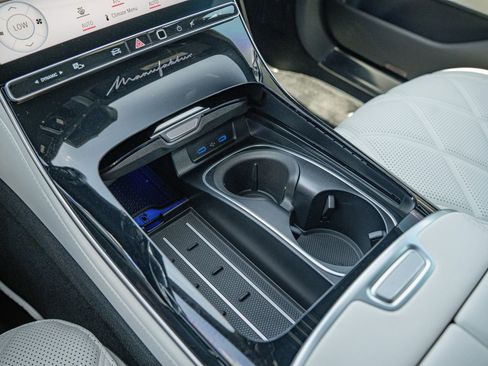 Used 2024 Mercedes-Benz Maybach S 680 4MATIC image 26