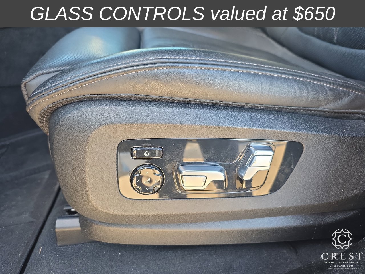 Used 2023 BMW X7 xDrive40i w/ M Sport Package AWD/4WD image 11