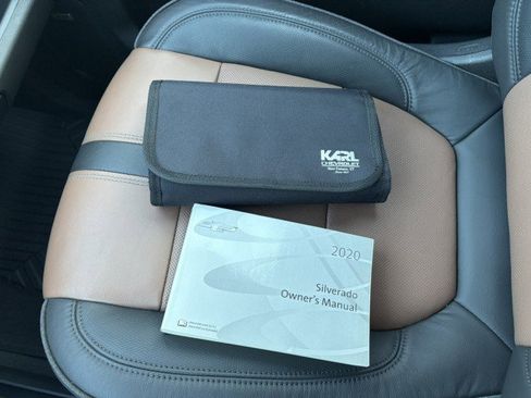 Used 2020 Chevrolet Silverado 2500 High Country w/ Technology Package image 37