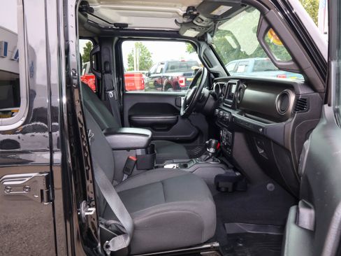 Used 2019 Jeep Wrangler Unlimited Sport S AWD/4WD image 28