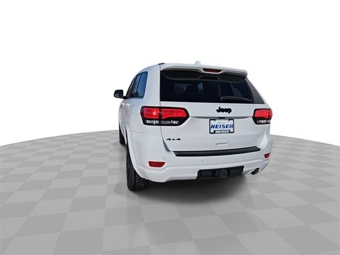 Used 2020 Jeep Grand Cherokee Altitude image 7