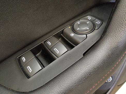 Used 2020 Chevrolet Blazer RS image 27