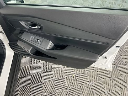 Certified 2023 Honda Accord EX image 31