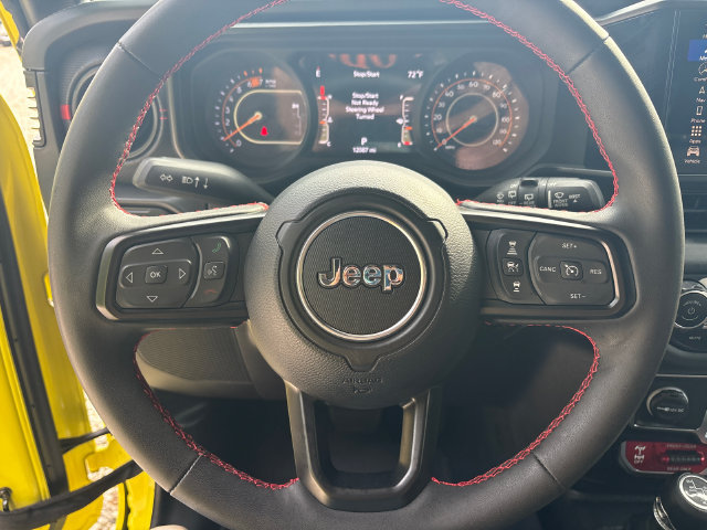 Used 2024 Jeep Wrangler Unlimited Rubicon AWD/4WD image 26