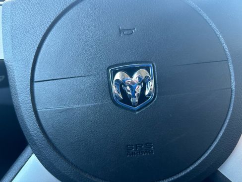 Used 2009 Dodge Charger SXT RWD image 18