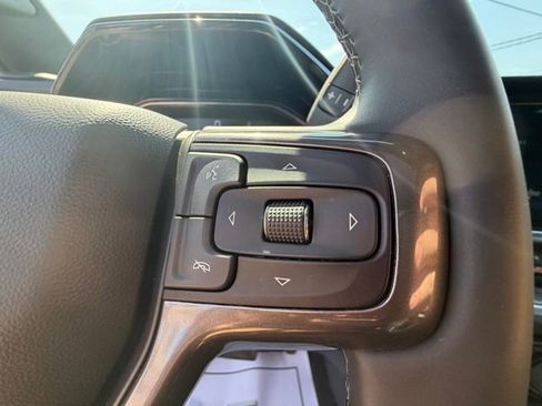 Used 2025 Chevrolet Silverado 3500 High Country w/ High Country Premium Package AWD/4WD image 25