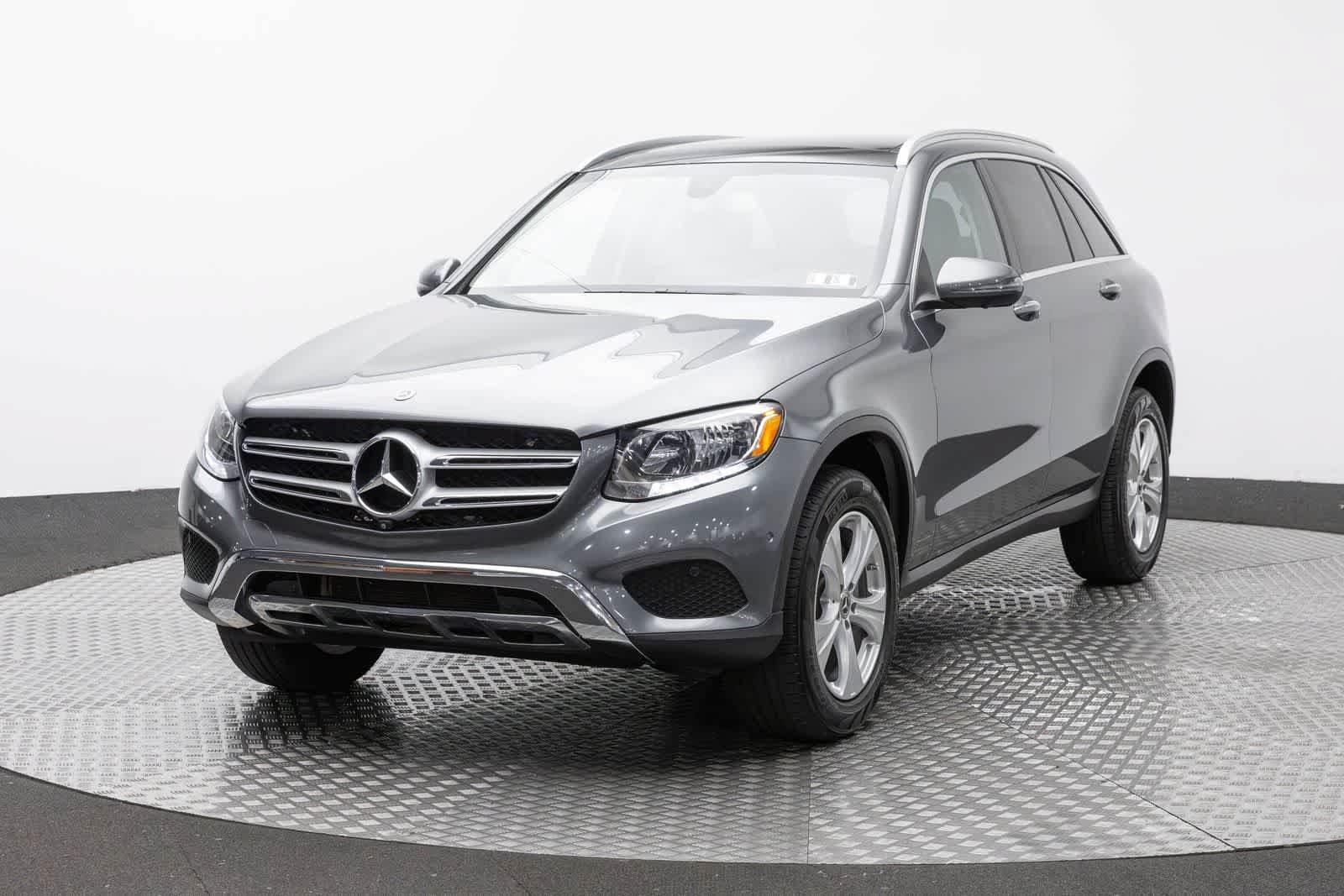 Used 2018 Mercedes-Benz GLC 300 4MATIC image 1
