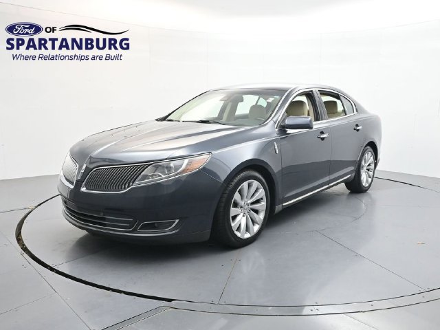 Used 2013 Lincoln MKS FWD image 3