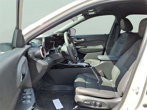 New 2026 Chevrolet Trax RS image 5