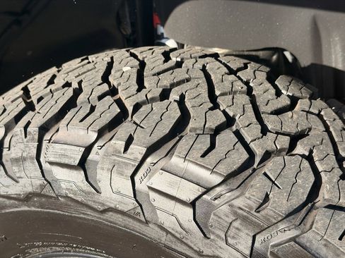 Used 2020 Jeep Gladiator Rubicon image 10