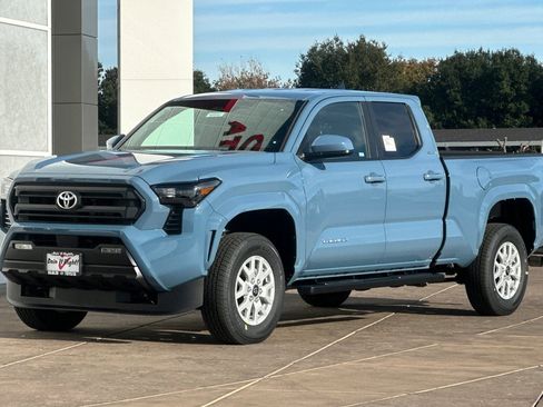 New 2026 Toyota Tacoma SR5 image 8