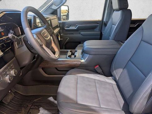 New 2026 GMC Sierra 2500 SLT w/ SLT Premium Package AWD/4WD image 15