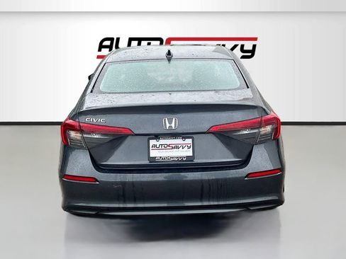 Used 2022 Honda Civic EX image 6