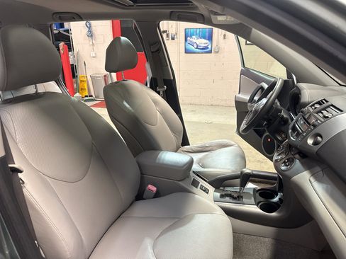 Used 2008 Toyota RAV4 Limited w/ Tow Prep Pkg AWD/4WD image 23
