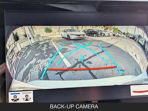 Used 2023 Toyota Camry XLE w/ Navigation Package FWD image 23