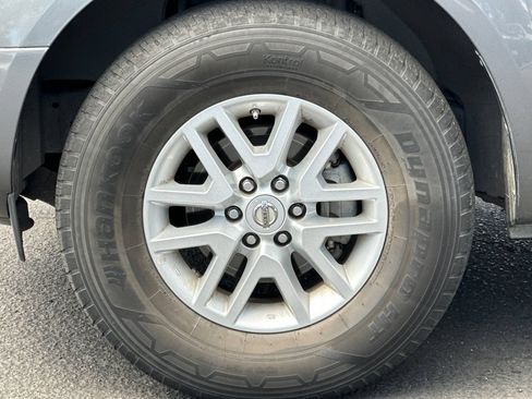 Used 2018 Nissan Frontier SV RWD image 39