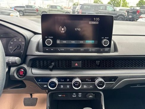 Used 2025 Honda CR-V EX image 14
