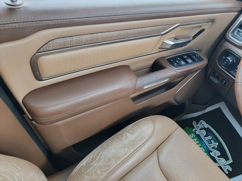 Used 2019 RAM 1500 Limited image 32