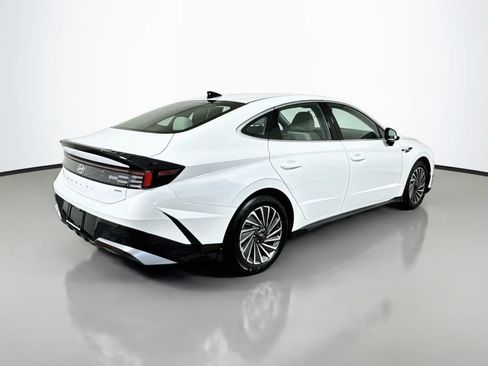 Used 2025 Hyundai Sonata SEL FWD image 8