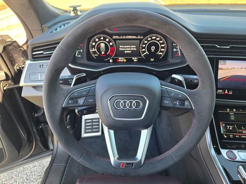 Used 2025 Audi RS Q8 performance image 29
