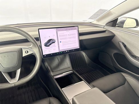 Used 2024 Tesla Model 3 Long Range RWD image 29