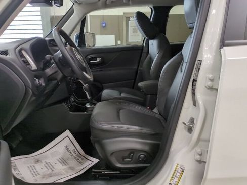 Used 2023 Jeep Renegade Limited AWD/4WD image 12