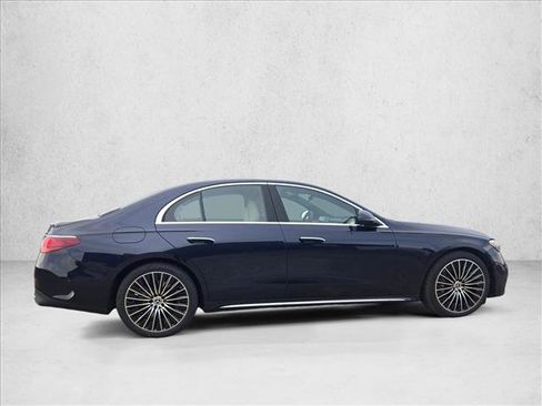 New 2026 Mercedes-Benz E 450 4MATIC Sedan image 4