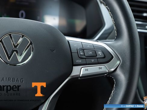 Used 2023 Volkswagen Tiguan SE R-Line FWD image 22