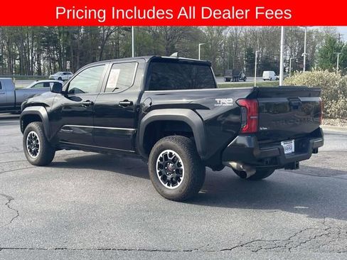Used 2024 Toyota Tacoma TRD Off-Road AWD/4WD image 3