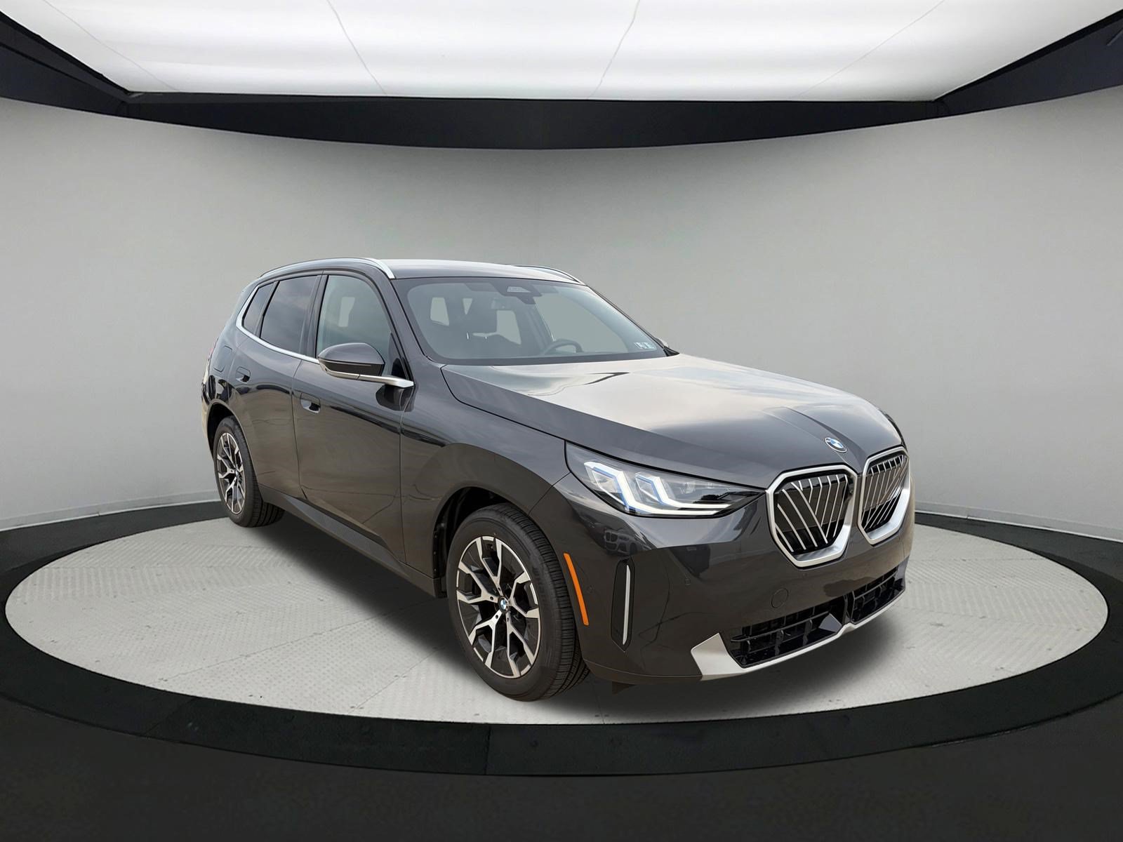 Certified 2026 BMW X3 xDrive30i w/ Premium Package AWD/4WD image 3