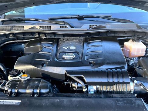 Certified 2020 Nissan Armada SL w/ Premium Package image 31