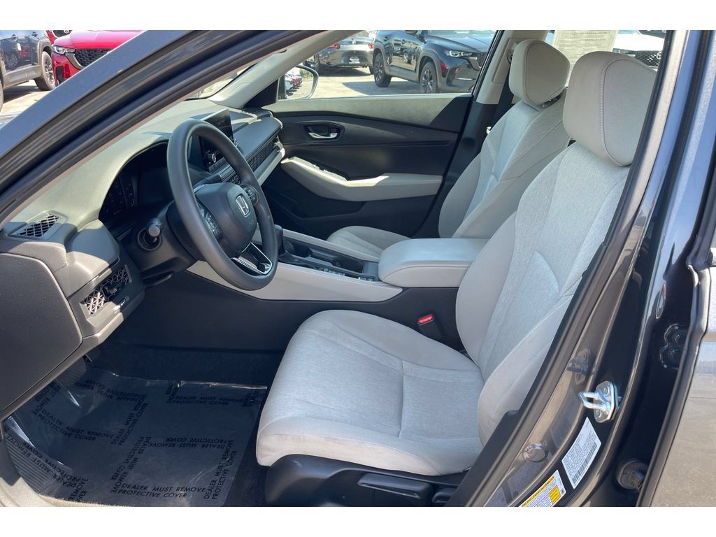 Used 2024 Honda Accord LX image 10
