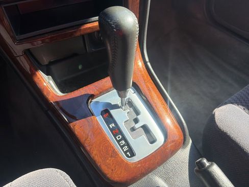 Used 2003 Subaru Legacy L image 32