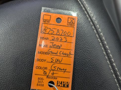 Used 2023 Jeep Grand Cherokee 4WD 4xe image 25