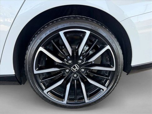Used 2024 Honda Accord Touring image 23