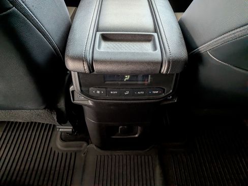 Certified 2025 Toyota Grand Highlander FWD image 28