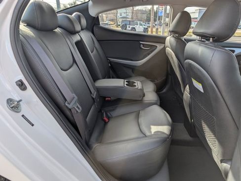Used 2013 Hyundai Elantra Limited image 17