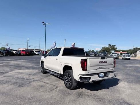 Used 2026 GMC Sierra 1500 AT4 w/ AT4 Premium Package AWD/4WD image 3