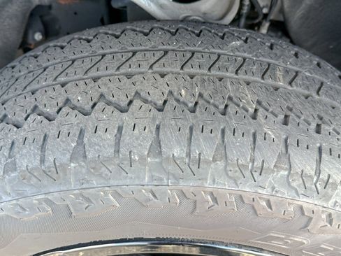 Certified 2024 Chevrolet Silverado 1500 Custom Trail Boss w/ LPO, Dark Essentials Package image 12