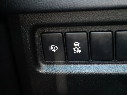 Used 2015 Lexus GX 460 4WD w/ Premium Package image 33